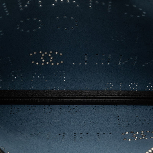 シャネル ココマーク パンチング クラッチバッグ セカンドバッグ ブラック レザー レディース CHANEL 【中古】