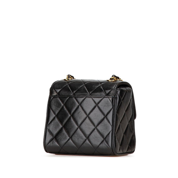 シャネル マトラッセ ココマーク チェーン ショルダーバッグ ブラック ラムスキン レディース CHANEL 【中古】
