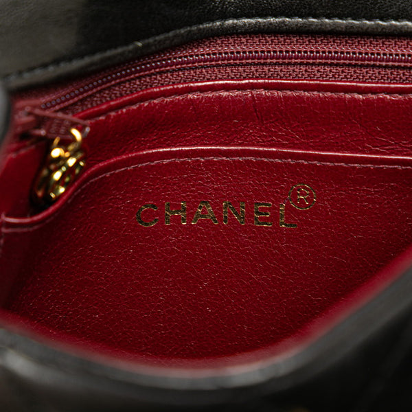 シャネル マトラッセ ココマーク チェーン ショルダーバッグ ブラック ラムスキン レディース CHANEL 【中古】