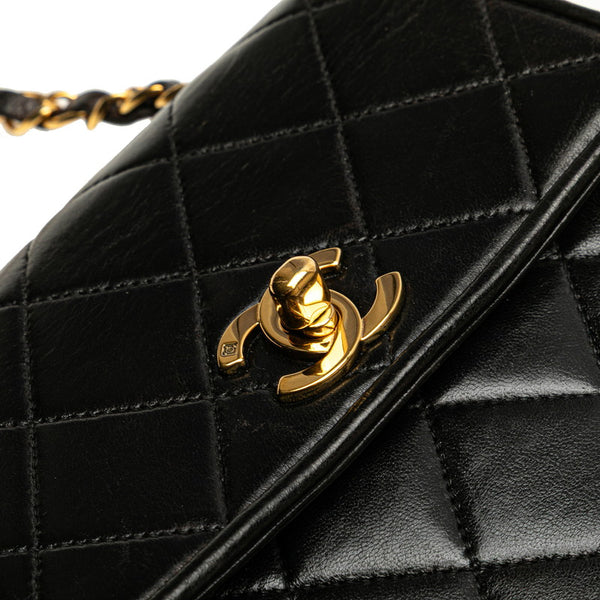 シャネル マトラッセ ココマーク チェーン ショルダーバッグ ブラック ラムスキン レディース CHANEL 【中古】