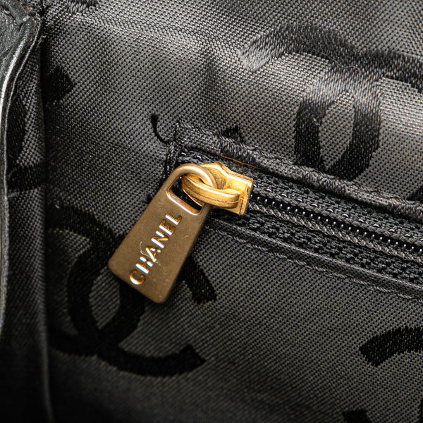 シャネル ココマーク ワイルドステッチ ハンドバッグ ブラック ラムスキン レディース CHANEL 【中古】