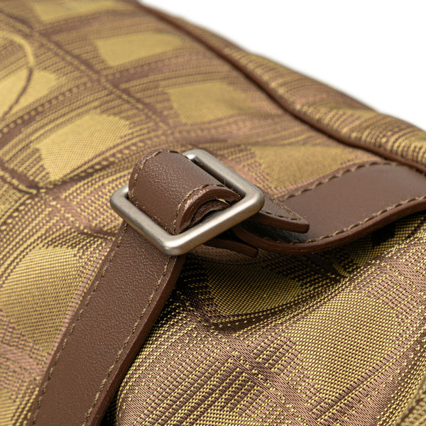 シャネル ニュートラベルライン トートGM トートバッグ カーキ ナイロン レザー レディース CHANEL 【中古】