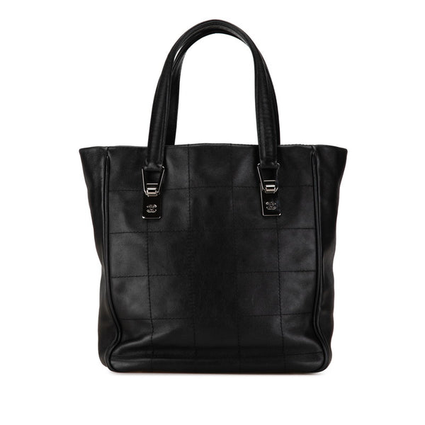 シャネル チョコバー ハンドバッグ ブラック ラムスキン レディース CHANEL 【中古】