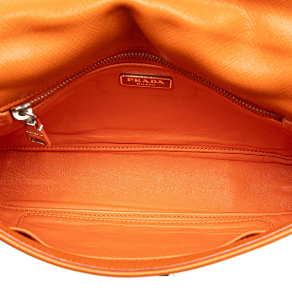 プラダ ロゴ チェーン ショルダーバッグ オレンジ サフィアーノレザー レディース PRADA 【中古】