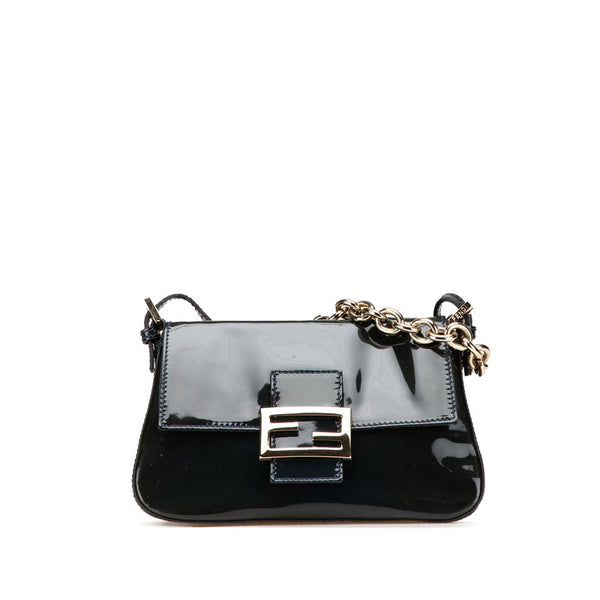 フェンディ マンマバケット ワンショルダーバッグ 8BR180 ブラック エナメル レディース FENDI 【中古】