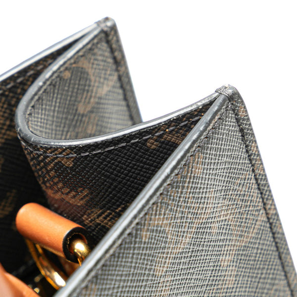 セリーヌ トリオンフ バーティカルカバ  ラージ ハンドバッグ ショルダーバッグ 2WAY ブラウン PVC レザー レディース CELINE 【中古】
