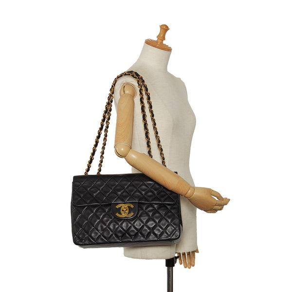 シャネル デカマトラッセ ココマーク チェーン ショルダーバッグ ブラック レディース CHANEL 【中古】