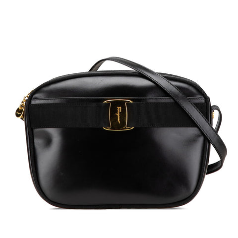 サルヴァトーレフェラガモ ヴァラ 斜め掛け ショルダーバッグ A214183 ブラック レザー レディース Salvatore Ferragamo 【中古】