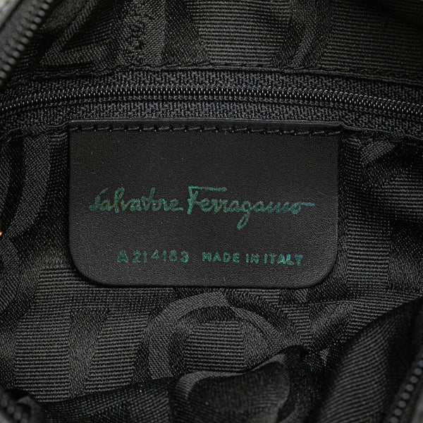 サルヴァトーレフェラガモ ヴァラ 斜め掛け ショルダーバッグ A214183 ブラック レザー レディース Salvatore Ferragamo 【中古】