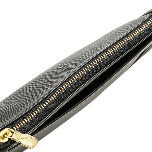 ルイ ヴィトン エピ マッツィー ワンショルダーバッグ M58972 ノワール ブラック レザー レディース LOUIS VUITTON 【中古】
