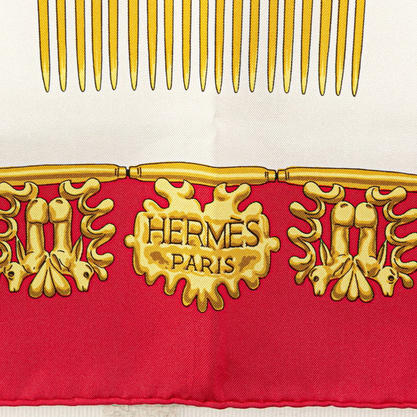 エルメス カレ90 黄金の騎士 LES CAVALIERS D'OR スカーフ レッド ホワイト ベージュ シルク レディース HERMES 【中古】
