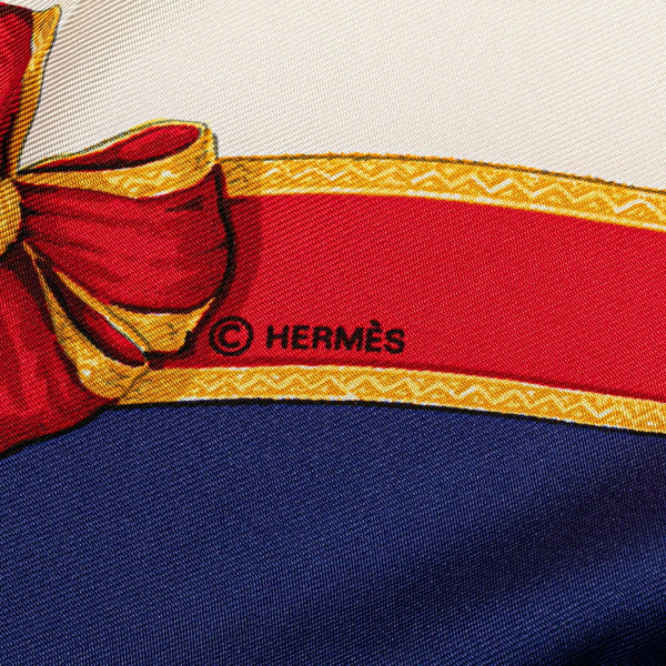 エルメス カレ90 ECOLE FRANCAISE D'EQUITATION フランス国立乗馬学校  スカーフ ネイビー ホワイト マルチカラー シルク レディース HERMES 【中古】