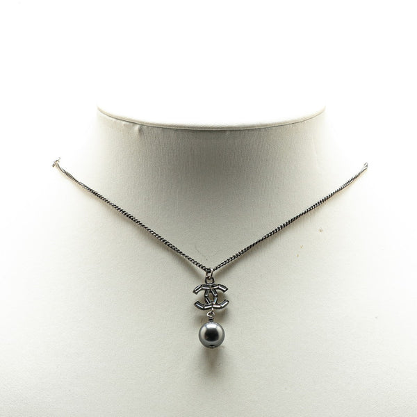 シャネル ココマーク フェイクパール ビジュー ネックレス ブラック メタル レディース CHANEL 【中古】