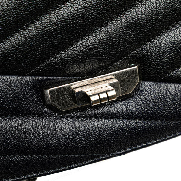 シャネル 2.55 斜め掛け チェーン ショルダーバッグ ブラック ネイビー ゴートスキン レディース CHANEL 【中古】