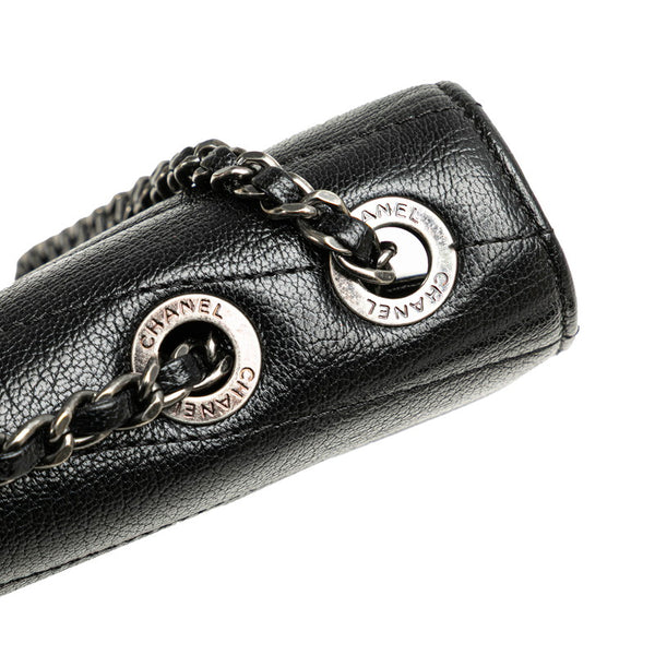 シャネル 2.55 斜め掛け チェーン ショルダーバッグ ブラック ネイビー ゴートスキン レディース CHANEL 【中古】