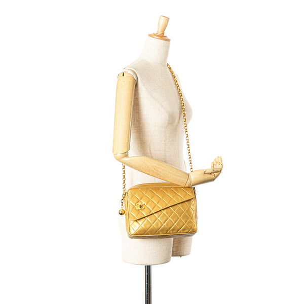 シャネル マトラッセ ココマーク ココボール チェーンショルダーバッグ ゴールド ラムスキン レディース CHANEL 【中古】