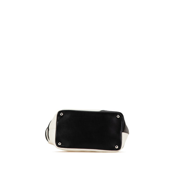 シャネル カンボンライン ココマーク ハンドバッグ トートバッグ ホワイト ブラック レザー レディース CHANEL 【中古】