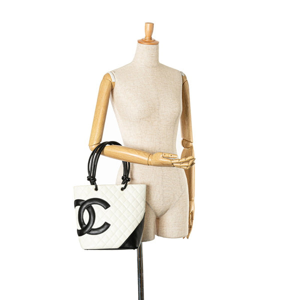 シャネル カンボンライン ココマーク ハンドバッグ トートバッグ ホワイト ブラック レザー レディース CHANEL 【中古】