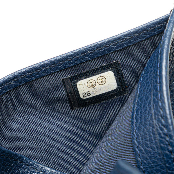 シャネル ココマーク 二つ折り財布 ブルー レザー レディース CHANEL 【中古】