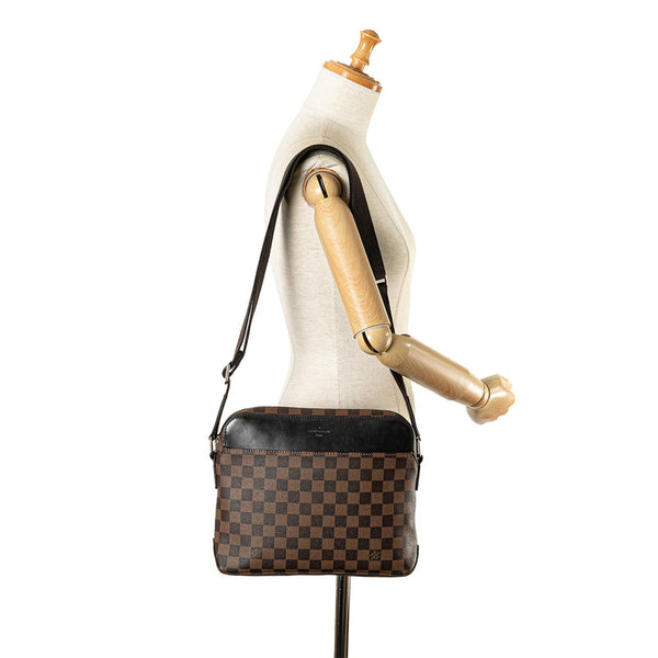 ルイ ヴィトン ダミエ ジェイクメッセンジャーPM ショルダーバッグ N41568 ブラウン ブラック PVC レザー レディース LOUIS VUITTON 【中古】