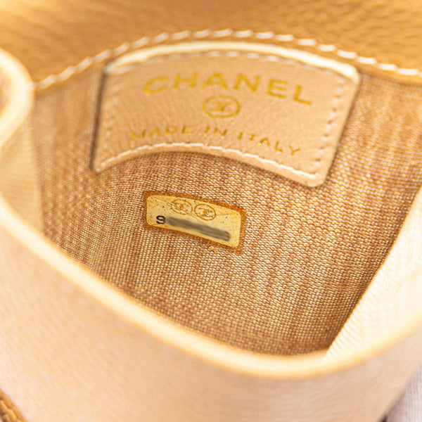 シャネル ココマーク シガレットケース タバコケース A13511 ベージュ キャビアスキン レディース CHANEL 【中古】