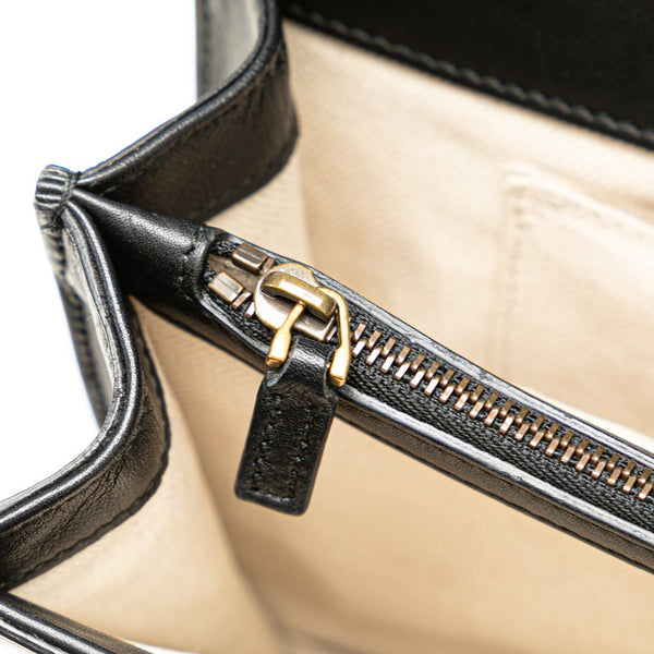 グッチ タイガー スター スタッズ ワンショルダーバッグ ハンドバッグ 421997 ブラック レザー レディース GUCCI 【中古】