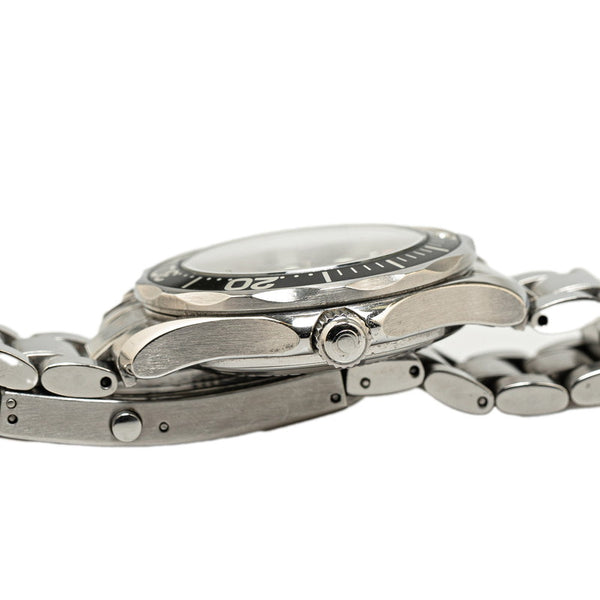 オメガ シーマスター300 プロフェッショナル 腕時計 2262.50 クオーツ ブラック文字盤 ステンレススチール メンズ OMEGA 【中古】