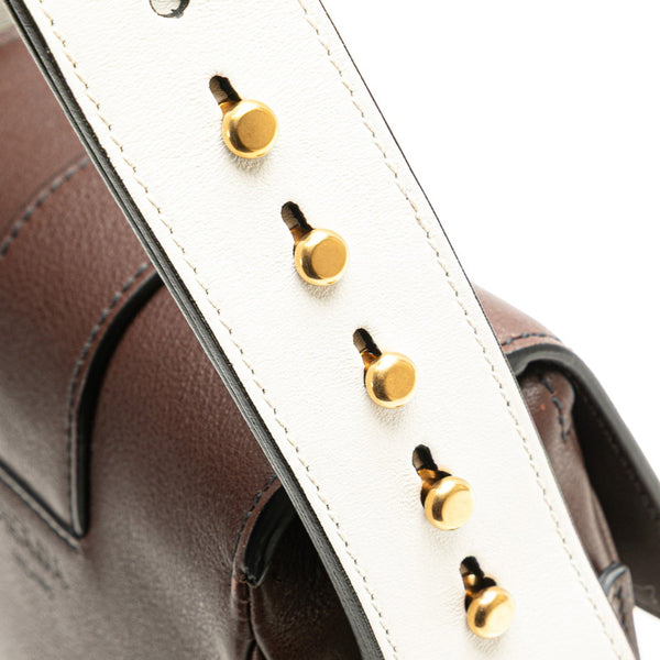 プラダ 斜め掛け ショルダーバッグ 2VH016 ブラウン ホワイト レザー レディース PRADA 【中古】