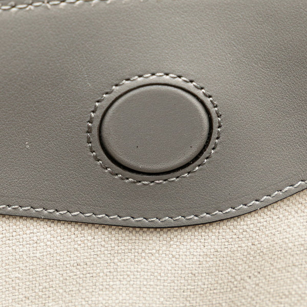 グッチ GGエンボス トートバッグ 700421 グレー PVC レザー レディース GUCCI 【中古】