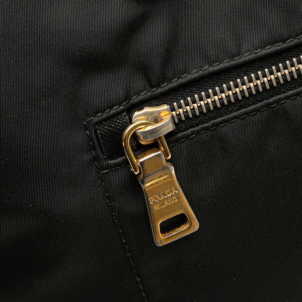 プラダ 三角ロゴプレート トートバッグ ブラック ナイロン レザー レディース PRADA 【中古】