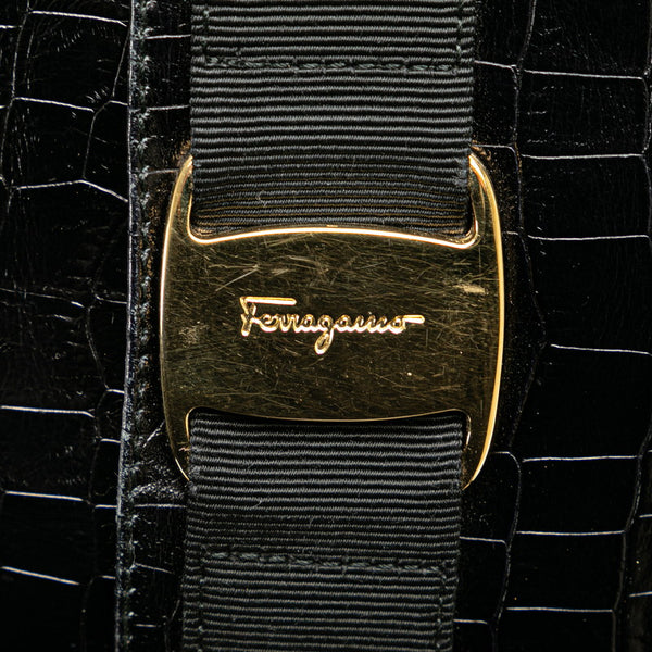 サルヴァトーレフェラガモ ヴァラ クロコ型押し ショルダーバッグ ブラック レザー レディース Salvatore Ferragamo 【中古】