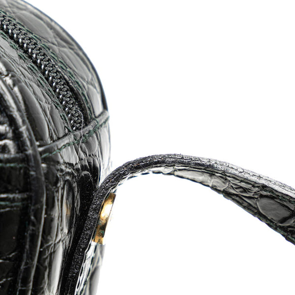 サルヴァトーレフェラガモ 型押し 斜め掛け ショルダーバッグ ブラック レザー レディース Salvatore Ferragamo 【中古】