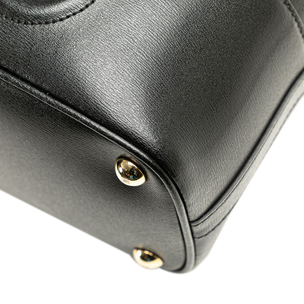 サルヴァトーレフェラガモ ガンチーニ 斜め掛け ショルダーバッグ ブラック レザー レディース Salvatore Ferragamo 【中古】