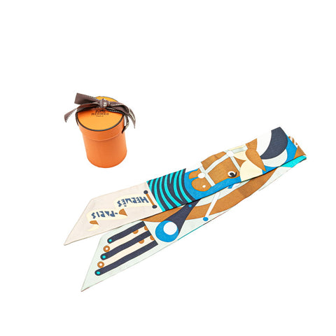 エルメス ツイリー Parade en Fanfare パラード アン ファンファーレ スカーフ ブルー ブラウン レッド マルチカラー シルク レディース HERMES 【中古】