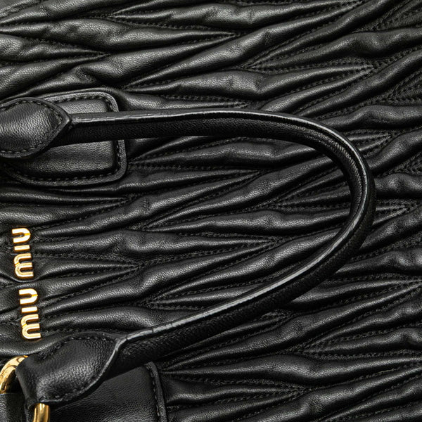 ミュウミュウ マテラッセ トートバッグ ショルダーバッグ 2WAY ブラック レザー レディース MIUMIU 【中古】