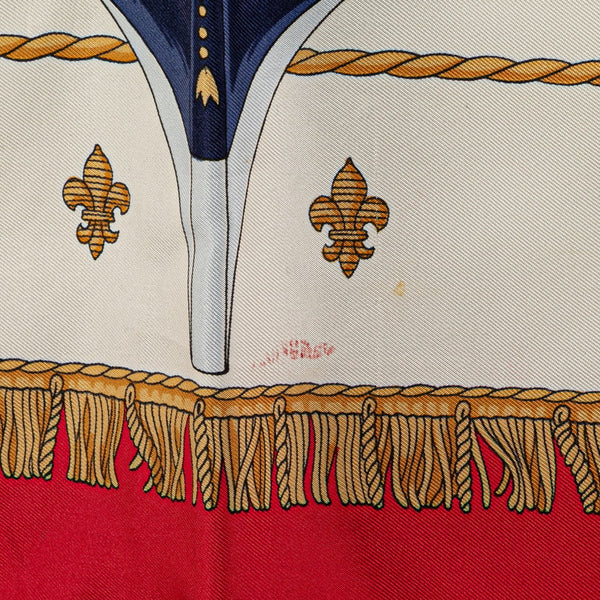 エルメス カレ90 VUE DU CAROSSE DE LA GALERE LA REALE クイーンの戴冠式 スカーフ ホワイト マルチカラー シルク レディース HERMES 【中古】
