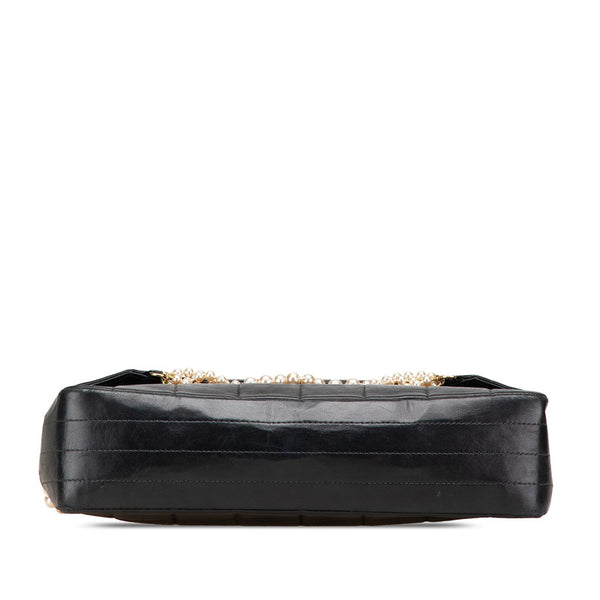 シャネル チョコバー ショルダーバッグ ブラック ラムスキン フェイクパール レディース CHANEL 【中古】