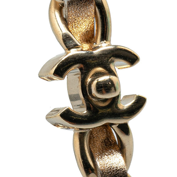 シャネル ターンロック チェーン モチーフ ピアス ゴールド メッキ レザー レディース CHANEL 【中古】