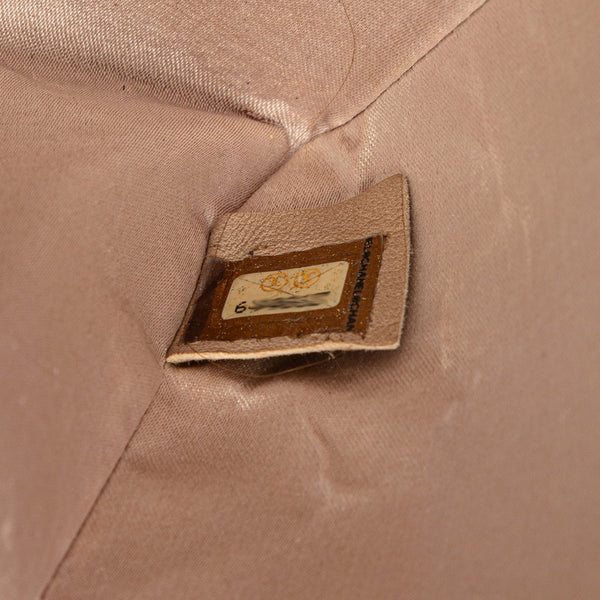 シャネル ニュートラベルライン チェーンショルダーバッグ ホワイト キャンバス レディース CHANEL 【中古】