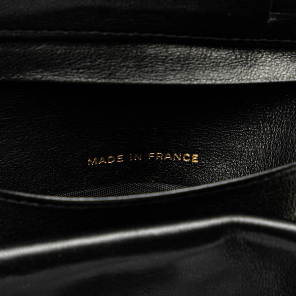 シャネル ココマーク 二つ折り財布 ブラック キャビアスキン レディース CHANEL 【中古】