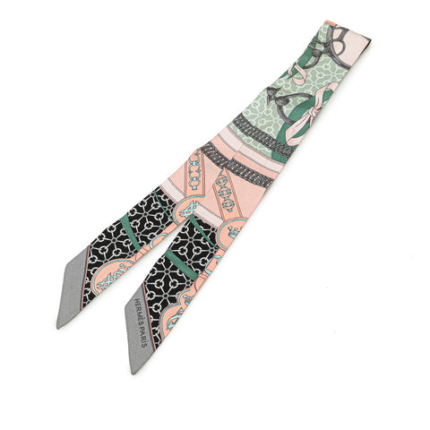 エルメス ツイリー La Promenade du Matin 朝の散歩 スカーフ ピンク マルチカラー シルク レディース HERMES 【中古】