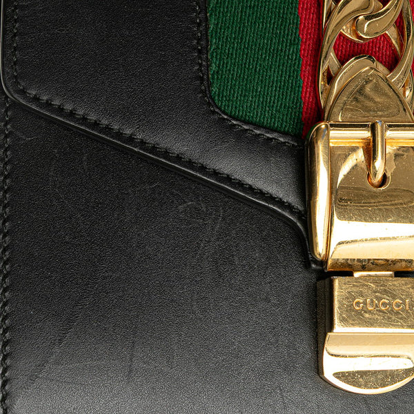 グッチ シルヴィ ミニ チェーン ショルダーバッグ 431666 ブラック レザー レディース GUCCI 【中古】