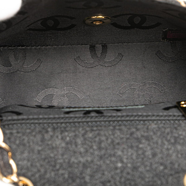 シャネル ワイルドステッチ ミニマトラッセ チェーン ショルダーバッグ グレー ウール レディース CHANEL 【中古】
