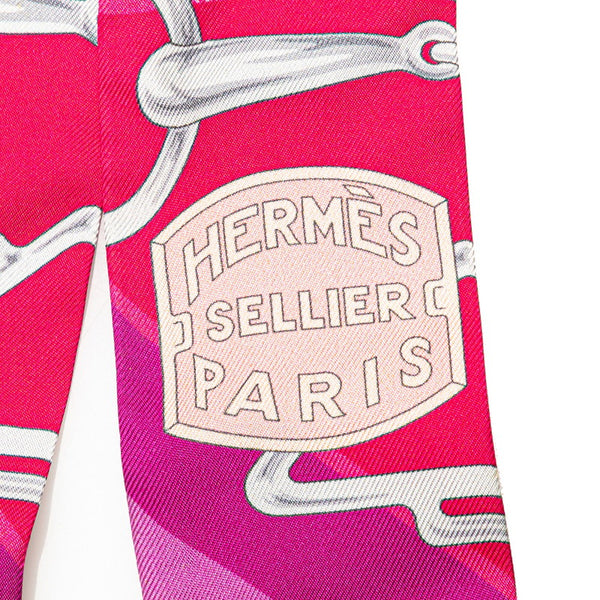 エルメス ツイリー Panoplie Equestre 乗馬の装具一式  スカーフ ピンク マルチカラー シルク レディース HERMES 【中古】