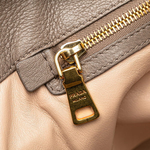プラダ トートバッグ グレージュ  レザー レディース PRADA 【中古】