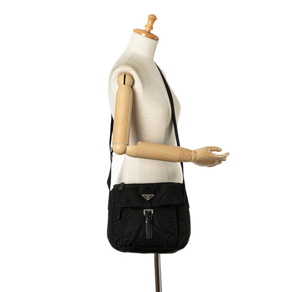 プラダ 三角ロゴプレート 斜め掛け ショルダーバッグ 1BD994 ブラック ナイロン レザー レディース PRADA 【中古】