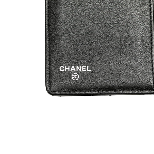 シャネル マトラッセ ココマーク 長財布 ブラック エナメル レディース CHANEL 【中古】