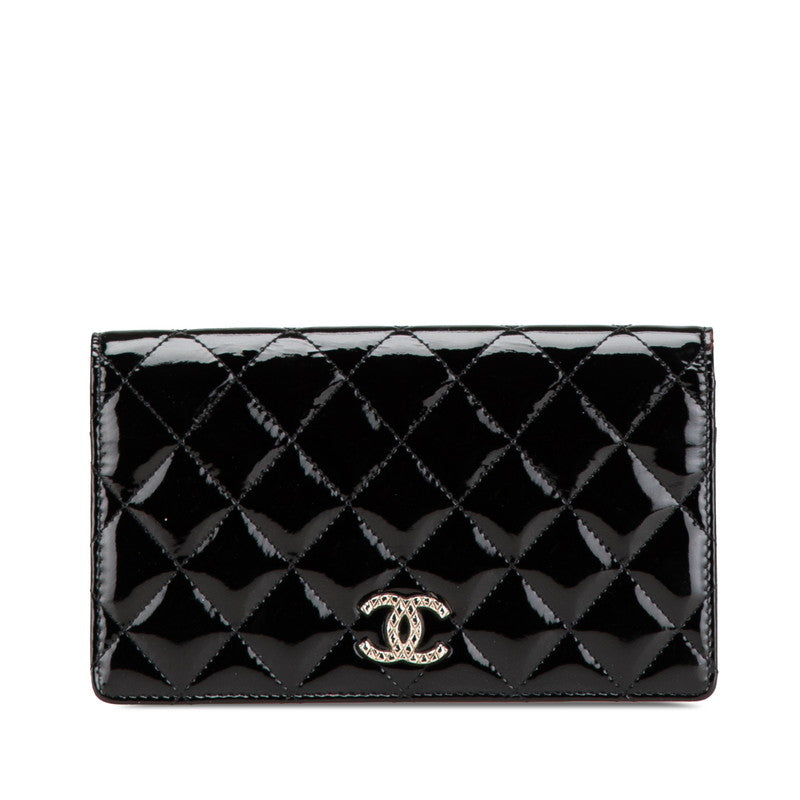 シャネル マトラッセ ココマーク 長財布 ブラック エナメル レディース CHANEL 【中古】