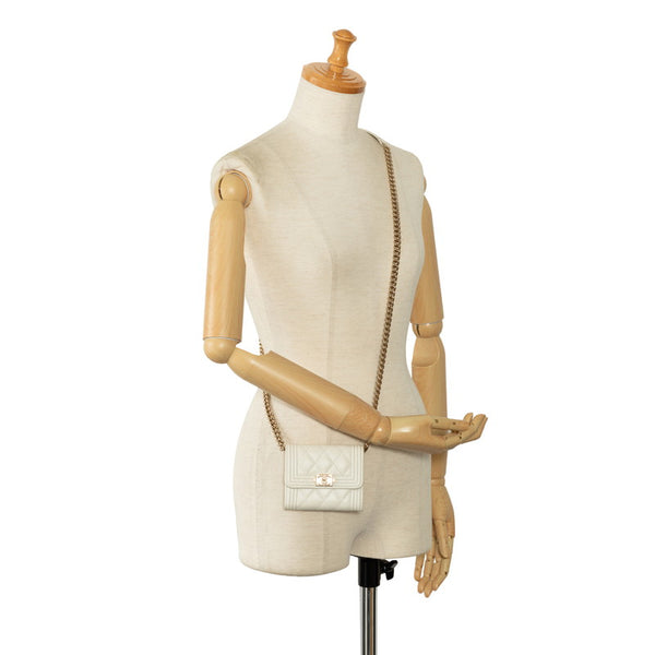 シャネル ココマーク ボーイシャネル ショルダーバッグ ミニチェーンウォレット AP2206 ホワイト ゴールド マットキャビアスキン レディース CHANEL 【中古】