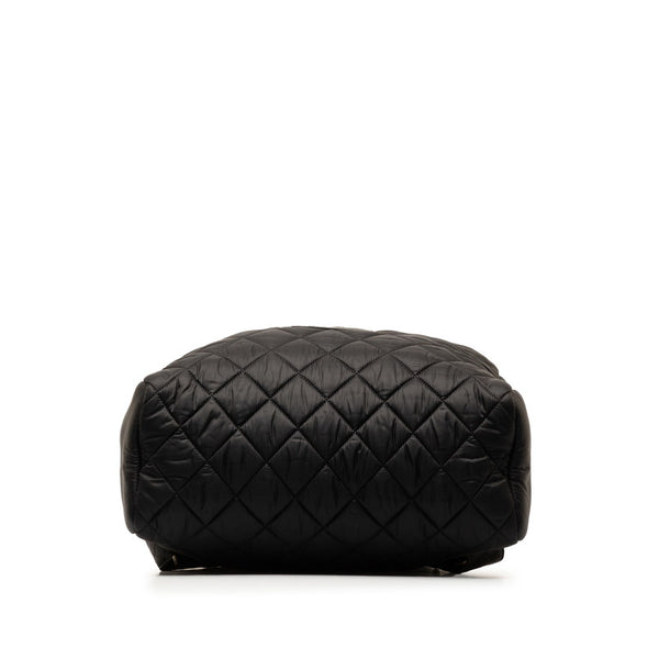 シャネル ココマーク コココクーン リュック バックパック A92559 ブラック ナイロン レザー レディース CHANEL 【中古】